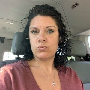 Meet your Posher, Mandi